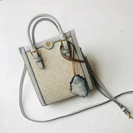 Picture of Tory Burch Lady Handbags _SKUfw156885386fw